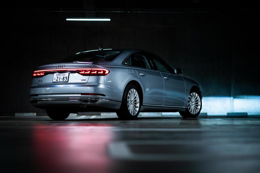  Audi A8 55 TFSI Quattro (D5) 2018 года  (JP) (фото 11 из 21)
